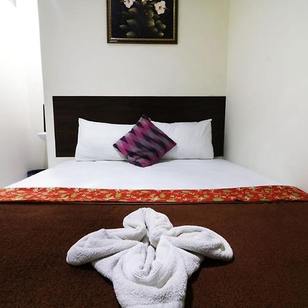 Bantal Guling Pasar Baru Hotel Bandung Kültér fotó